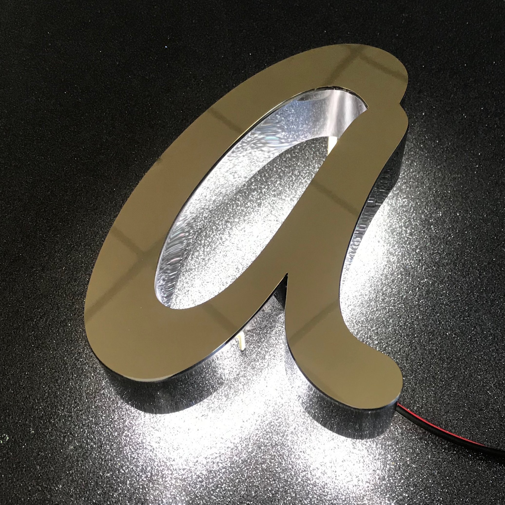 3D verlichte letter A met spiegel RVS