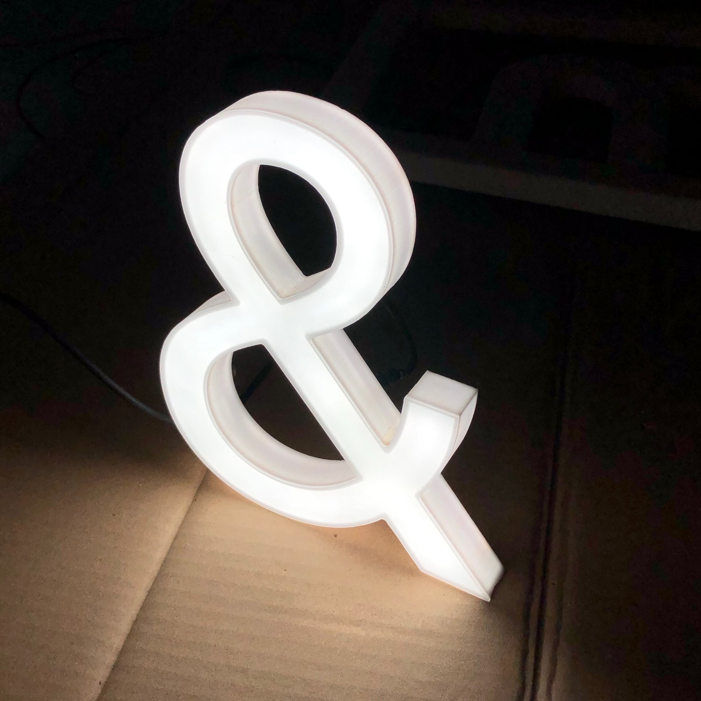 Voorbeeld teken led letter